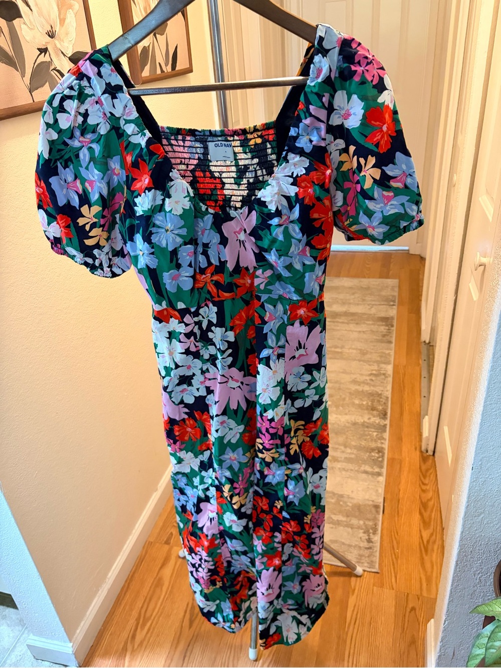Old Navy Navy Floral Puff-Sleeve Midi Dress